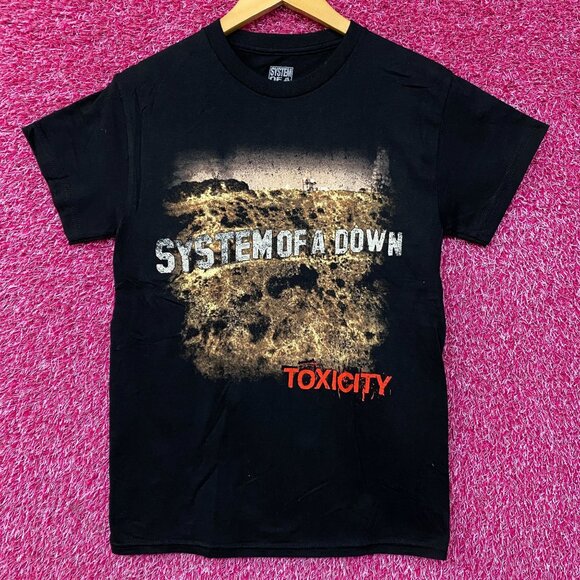 System Of A Down Toxicity Album T-Shirt Size Small - Picture 1 of 4